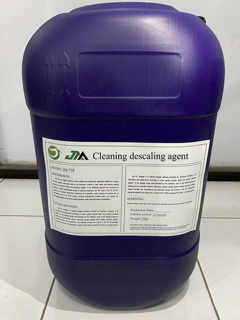 JM-718 cleaning and descaling agent